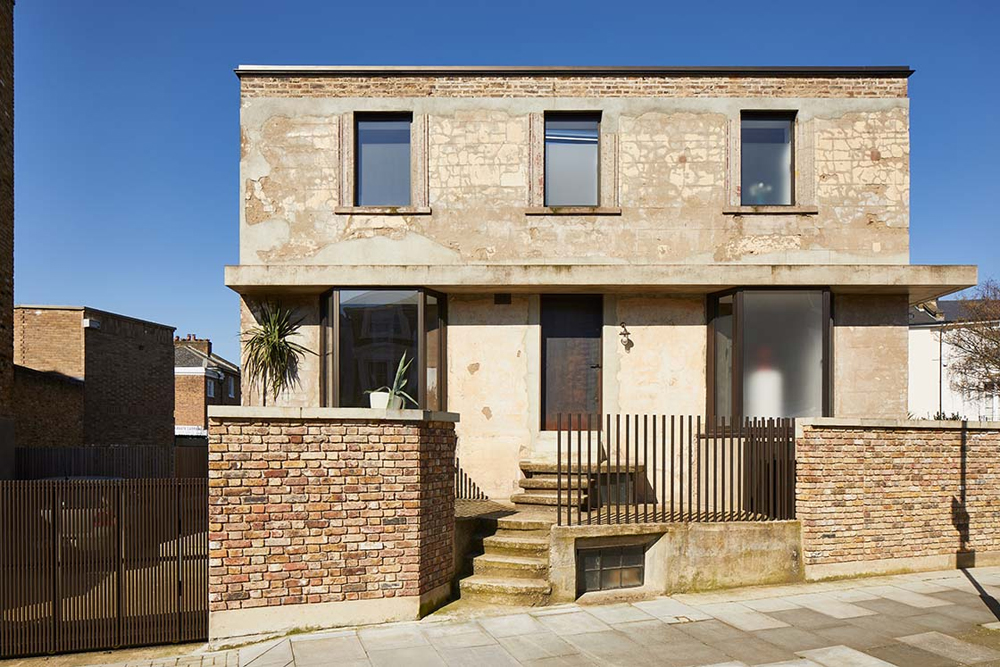 Mole House