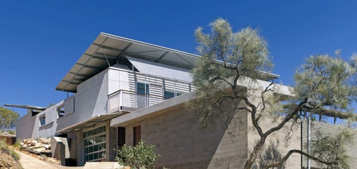 Dunn and Hillan Architects