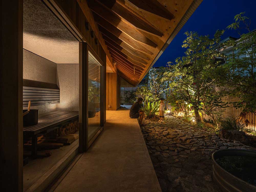 Amami House