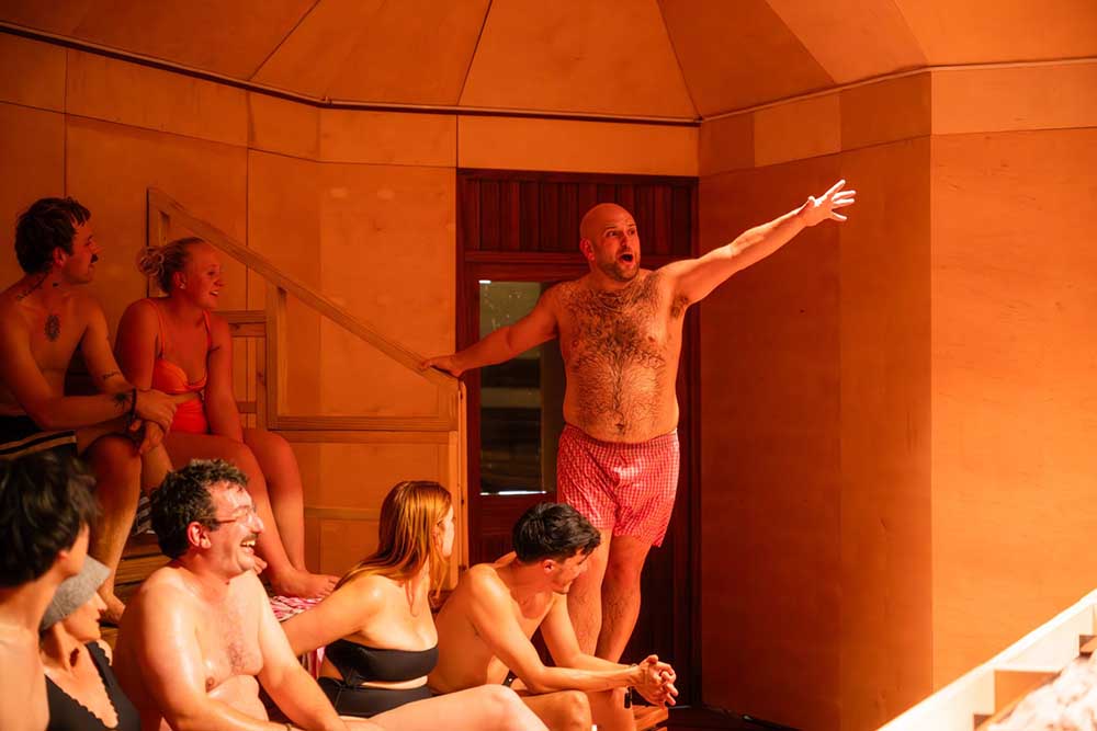 sauna-theatre